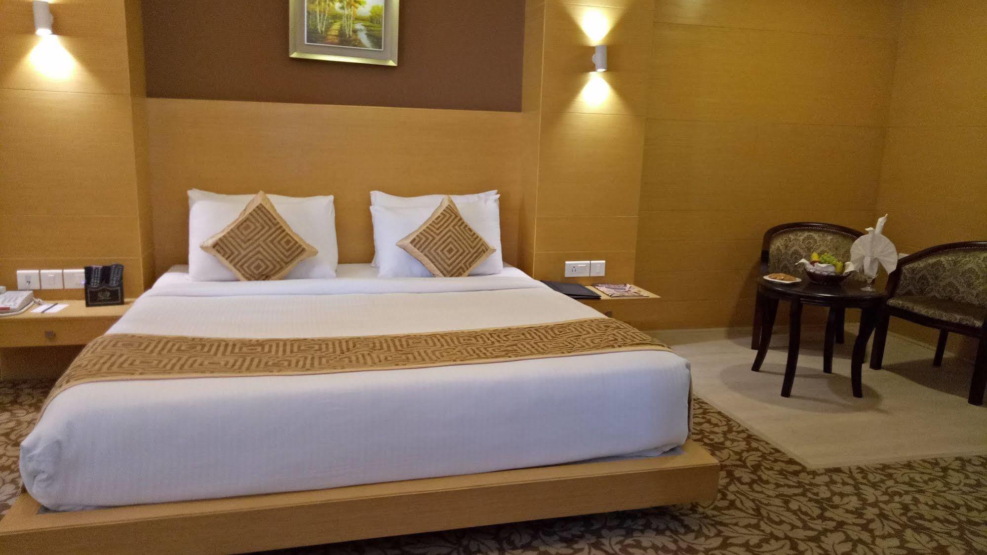 Hotel Patliputra Continental Patna  Exterior foto